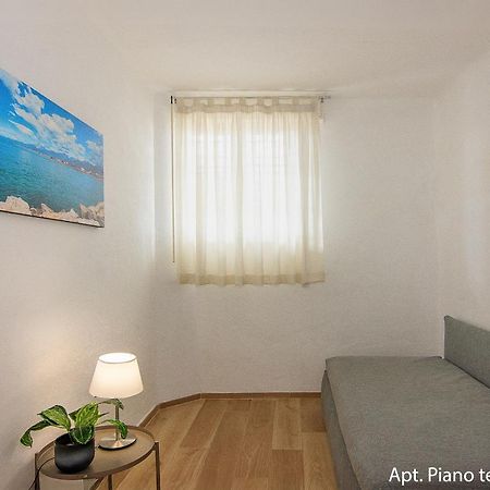 Amamare Apartments فياريجيو المظهر الخارجي الصورة