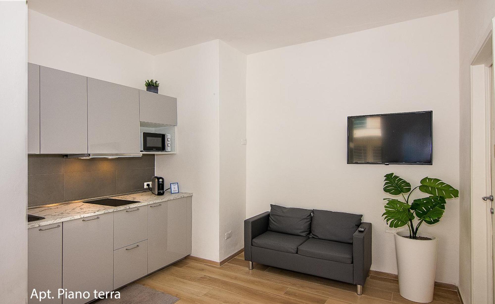 Amamare Apartments فياريجيو الغرفة الصورة