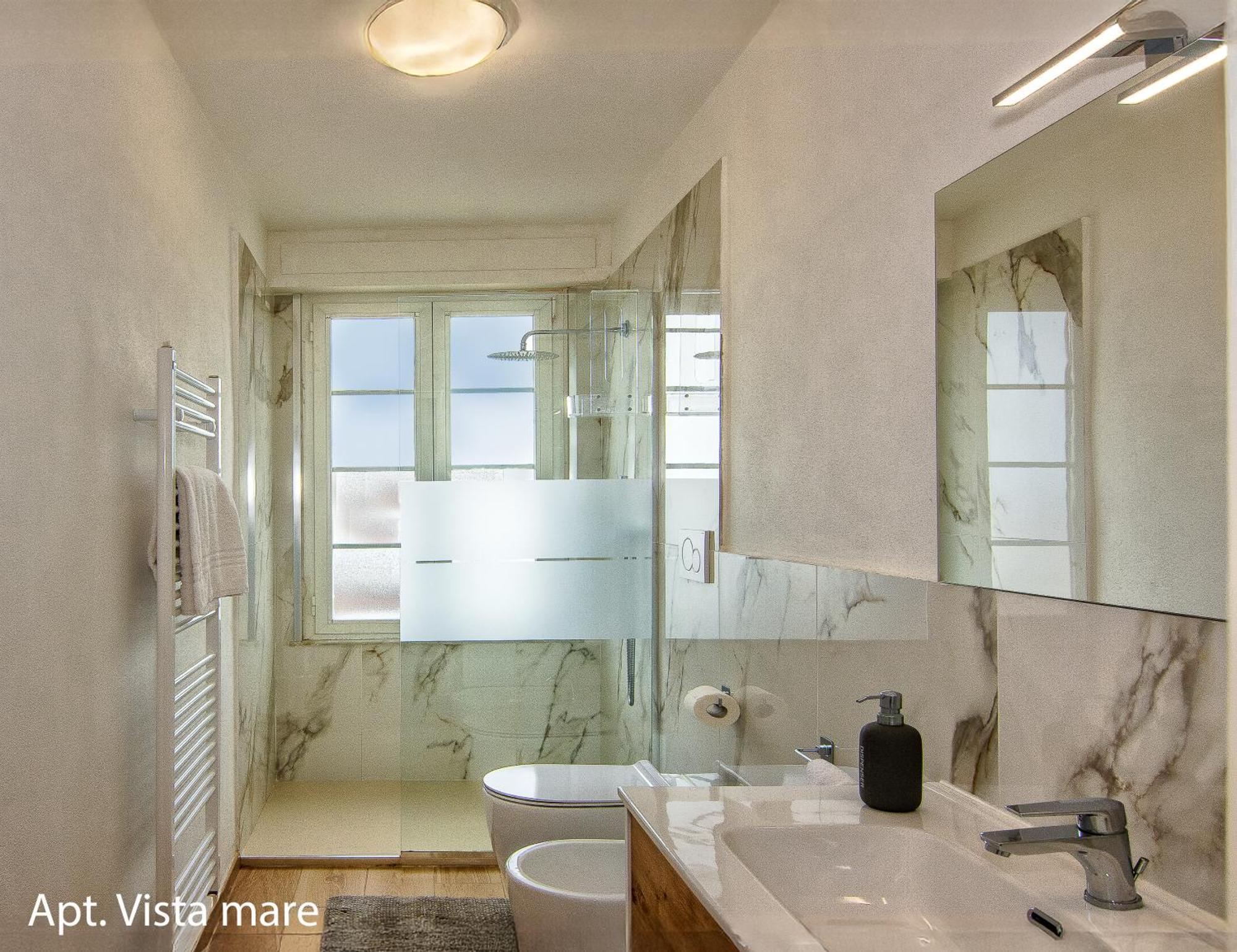 Amamare Apartments فياريجيو المظهر الخارجي الصورة